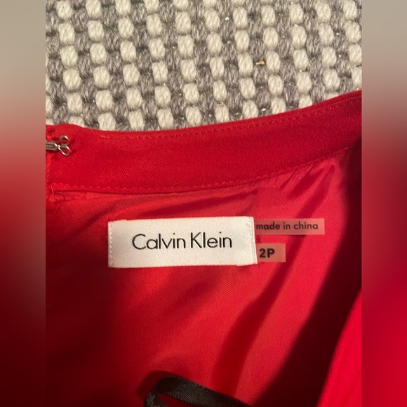NWT red Calvin Klein dress - Picture 4 of 5